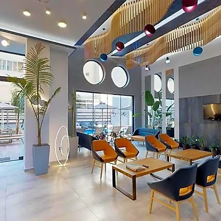 Medusa Hotel 2*
