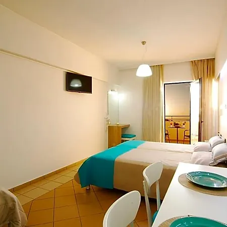 Medusa Hotel 2*